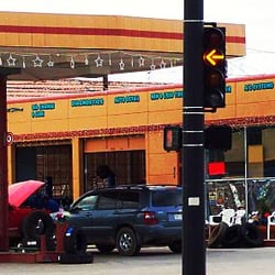 Ol Reliable Car Care & Towing - Business is at the main intersection of 7th and Main