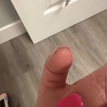Tango Nail - Split on thumb - Nail Salons Near Me - Las Vegas, Nevada Tango Nail - Split on thumb - Nail Salons Near Me - Las Vegas, Nevada