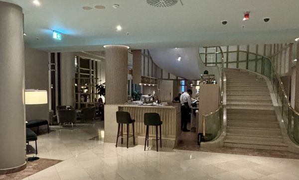 Munich Marriott Hotel by null