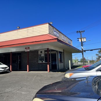 The Big Island Bakehouse - The outside - Bakeries Near Me - Keaau, Hawaii