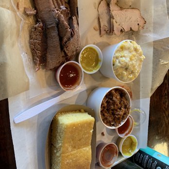 Smokeshow Barbeque - Brisket, Turkey, Creamed corn, the Goodness (sooo gooood) and Corn bread which is very sweet and moist cake-like...I like it for my dessert. - Barbeque Near Me - Concord, New Hampshire Smokeshow Barbeque - Brisket, Turkey, Creamed corn, the Goodness (sooo gooood) and Corn bread which is very sweet and moist cake-like...I like it for my dessert. - Barbeque Near Me - Concord, New Hampshire