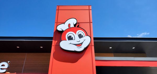 Jollibee by null