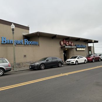 Nick's Seafood Restaurant - Seafood Near Me - Pacifica, California