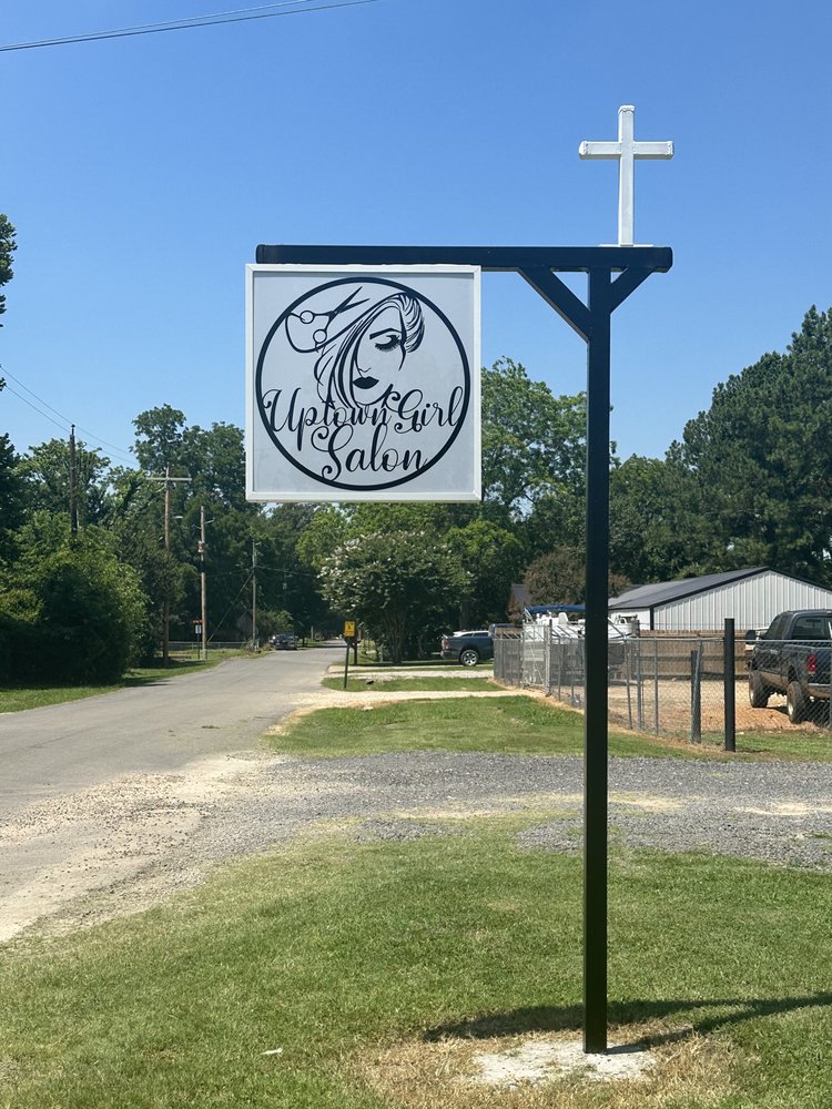 Uptown Girl Salon Logo