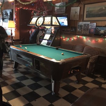 Rose's Lounge - Dive Bars Near Me - Chicago, Illinois Rose's Lounge - Dive Bars Near Me - Chicago, Illinois