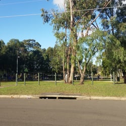 Bass Street & Barr Street Park - Kids play equipment bike track free electric bbq and undercover outdoor picnic table