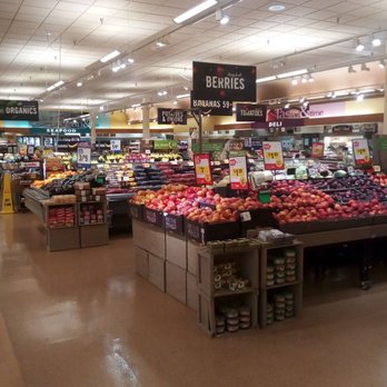 Giant Food - a produce section in a grocery store - Grocery Near Me - Dale City, Virginia Giant Food - a produce section in a grocery store - Grocery Near Me - Dale City, Virginia