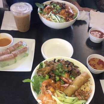 Simply Pho - Vietnamese Near Me - Lake Forest, California