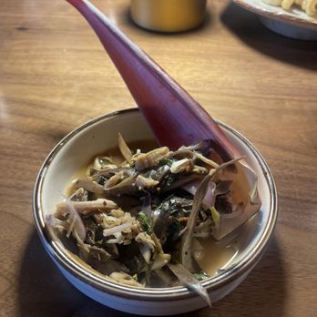Hed 11 - Thai Near Me - San Francisco, California