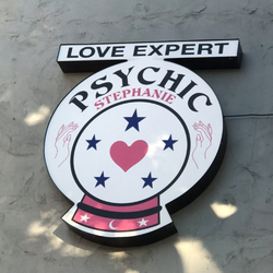 Psychic Stephanie