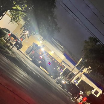 Los Antojitos Taqueria - Taco truck! - Food Trucks Near Me - Hollywood, Florida Los Antojitos Taqueria - Taco truck! - Food Trucks Near Me - Hollywood, Florida
