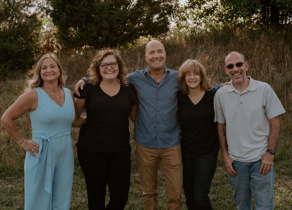 THE JEWELRY CENTER Updated October 2024 13 Photos 348 N Pne St