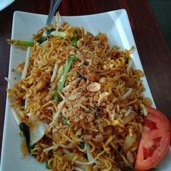 Samara Kitchen - Mie goreng/fried noodle - our favorite dish - Indonesian Near Me - Mississauga, Ontario