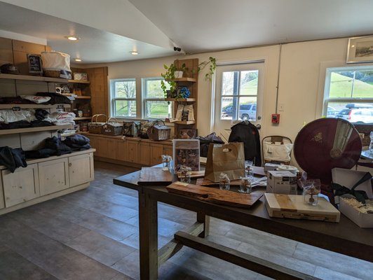 Marin French Cheese Co. by null