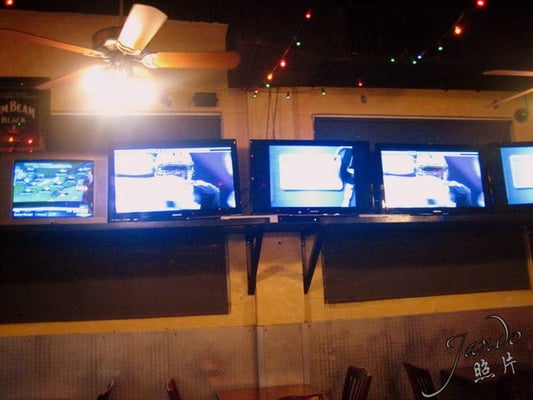 Zippy's Burritos Tacos & More by null