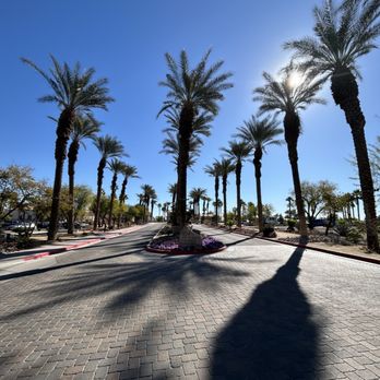 Marriott's Shadow Ridge II- The Enclaves - The entrance to check-in - Feb., 2025 - Hotels Near Me - Palm Desert, California Marriott's Shadow Ridge II- The Enclaves - The entrance to check-in - Feb., 2025 - Hotels Near Me - Palm Desert, California