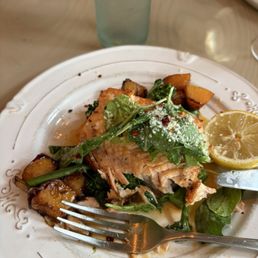 Salmón Wood Grilled Salmon Salmón Wood Grilled Salmon