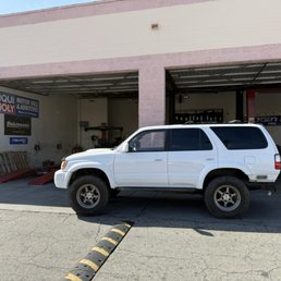 Aligned Lifted 4runner