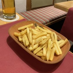 Starzel-Stuben Alling - Side of fries. They came out so hot and so good!!