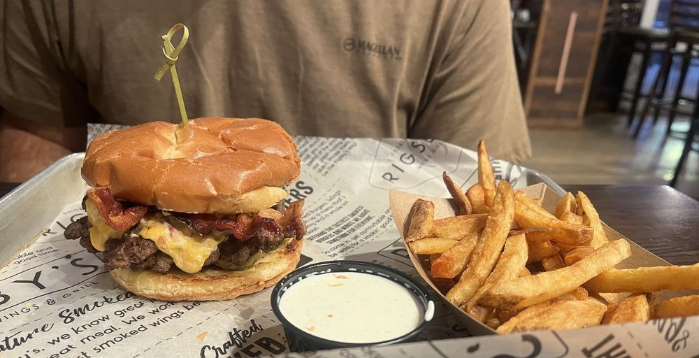 Rigsby’s -  Smoked Burgers, Wings & Grill