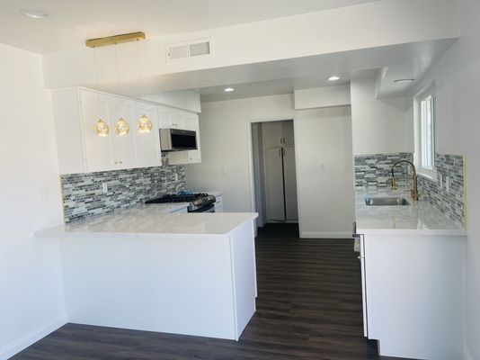 Modern kitchen by null
