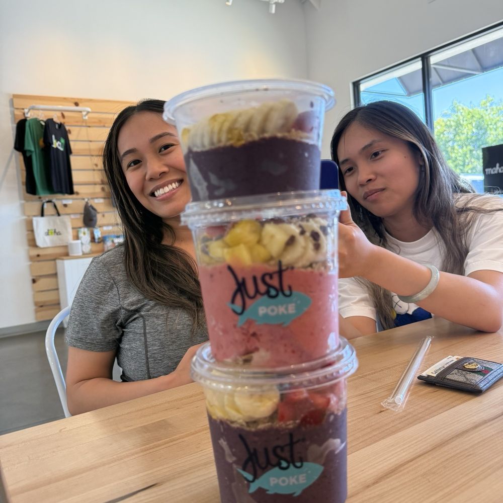 Wow Wow Lemonade - Yelp elite Rachel C and Rheanna C - Acai Bowls Near Me - Vacaville, California Wow Wow Lemonade - Yelp elite Rachel C and Rheanna C - Acai Bowls Near Me - Vacaville, California