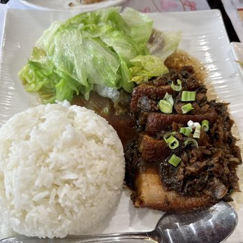 Auntie Kitchen - Raised pork belly with rice - Cantonese Near Me - San Gabriel, California Auntie Kitchen - Raised pork belly with rice - Cantonese Near Me - San Gabriel, California