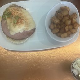 Eggs Benedict and breakfast potatoes Eggs Benedict and breakfast potatoes