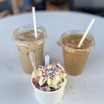Cafe e Dolci - Iced coffees & gelato - Gelato Near Me - Warwick, New York