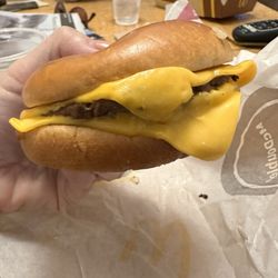 McDonald's - Double cheeseburger