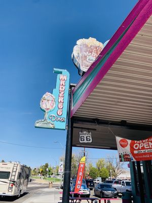 Mr D'z Route 66 Diner by null