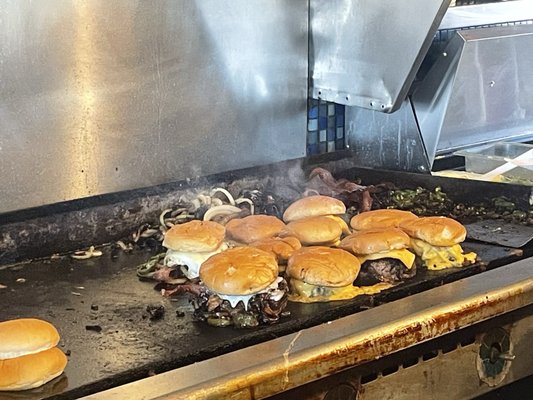 Nic's Grill by null