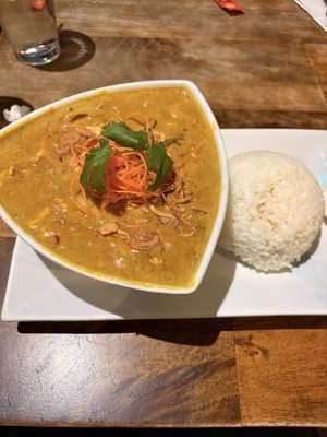 Noodle Wave Garland by null