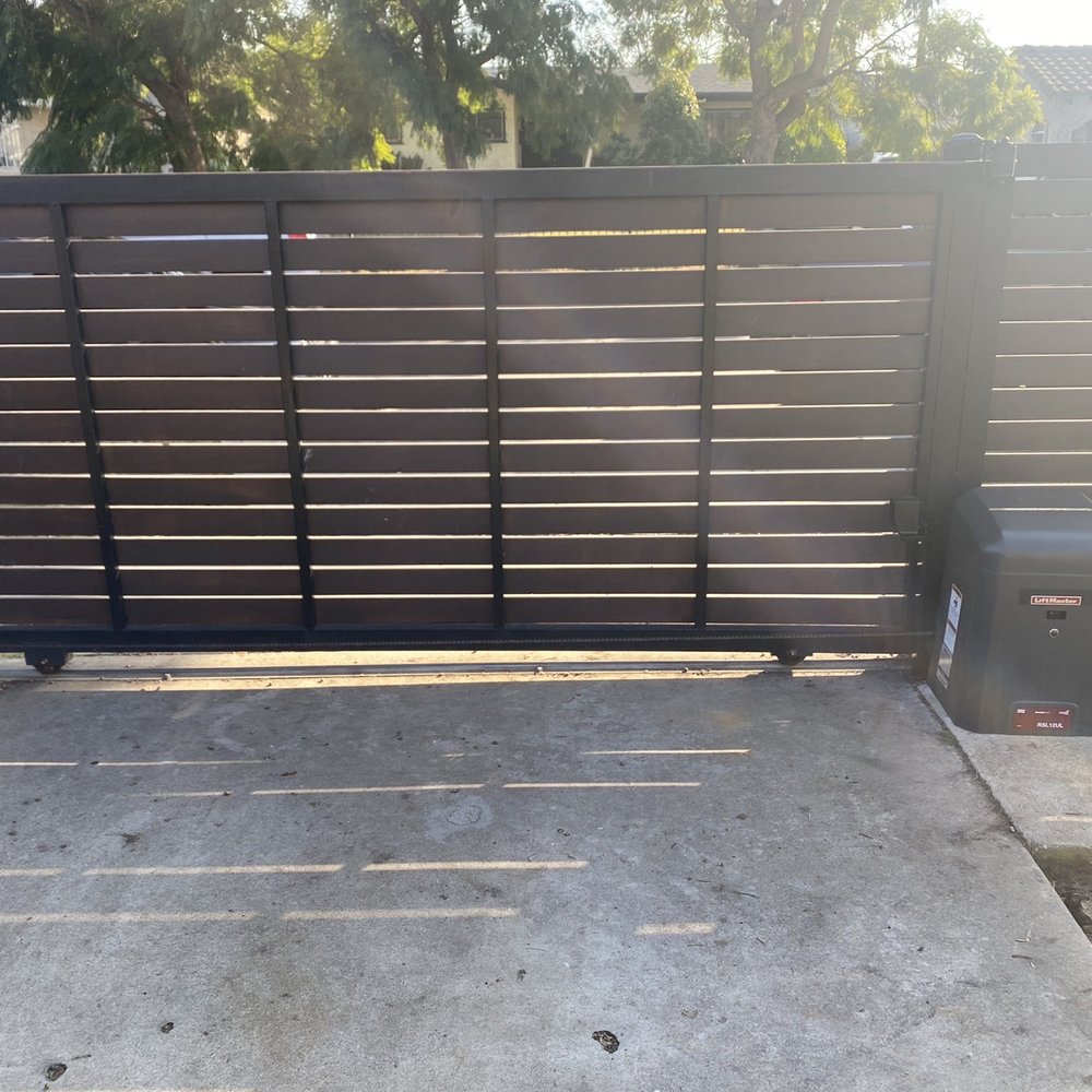 The look of the gate after installation The look of the gate after installation