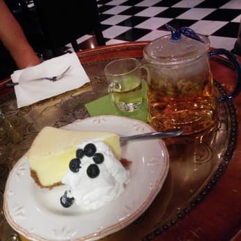 Cafe Loft - Cheesecake and chrysanthemum - Coffee & Tea Near Me - Los Angeles, California