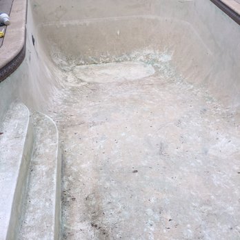 Steve Vaughan Pool & Spa - The before - Pool Cleaners Near Me Steve Vaughan Pool & Spa - The before - Pool Cleaners Near Me