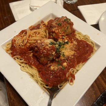 Il Giardino - Spaghetti with Meatballs - Italian Near Me - Spring House, Pennsylvania Il Giardino - Spaghetti with Meatballs - Italian Near Me - Spring House, Pennsylvania