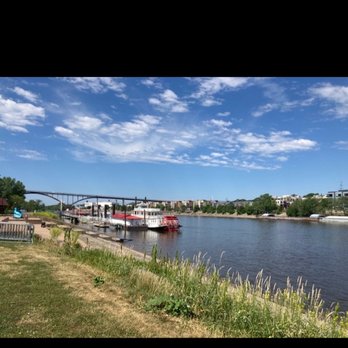 Padelford Riverboats - Boat Charters Near Me - Saint Paul, Minnesota