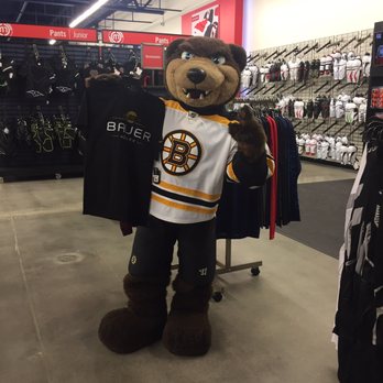 MonkeySports Superstore - Derry - Sports Wear Near Me - Derry, New Hampshire