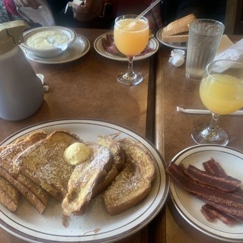 Sunnyside Cafe & Restaurant - French Toast Combo Turkey Bacon ,mimosa(orange) - Breakfast & Brunch Near Me - Virginia Beach, Virginia