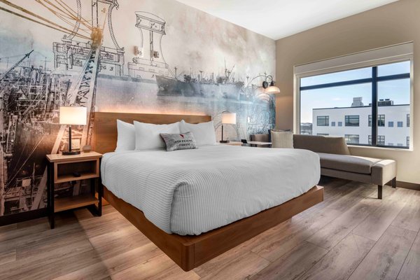 Cambria Hotel Portland Downtown Old Port by null