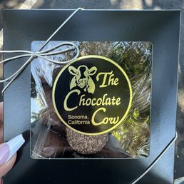 9 hand picked Truffles and pecan clusters of my choice! Yum!! 9 hand picked Truffles and pecan clusters of my choice! Yum!!