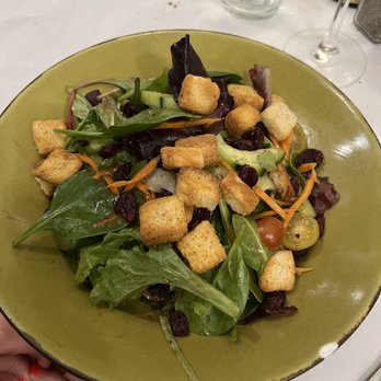 Martin's Tavern - Salad - Breakfast & Brunch Near Me - Washington, DC, District of Columbia Martin's Tavern - Salad - Breakfast & Brunch Near Me - Washington, DC, District of Columbia