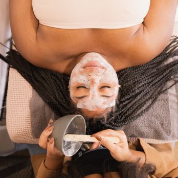 Avella Beauty - Jelly facial mask - Eyelash Service Near Me - Phoenix, Arizona