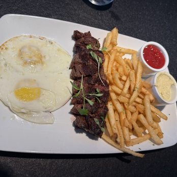 Wolfsglen - Steak and eggs - Cocktail Bars Near Me - Los Angeles, California