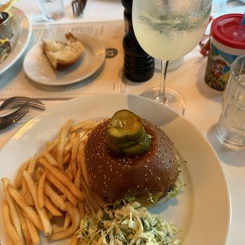 17 River Grille - The 17 Burger - American Near Me - Chagrin Falls, Ohio