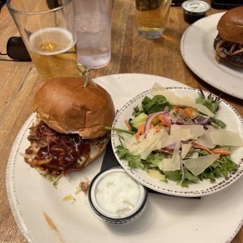 Buffalo Rose - Pulled Pork - Bars Near Me - Golden, Colorado Buffalo Rose - Pulled Pork - Bars Near Me - Golden, Colorado