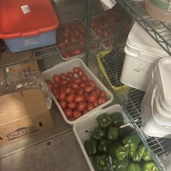 The Salad Shop - Unwashed veggies