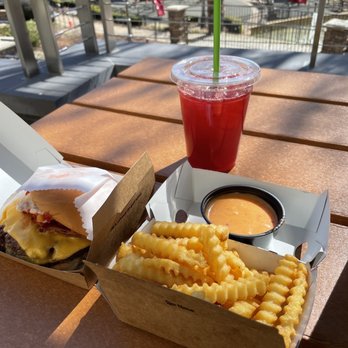 Shake Shack Waverly Place - Delicious Meal - Fast Food Near Me - Cary, North Carolina