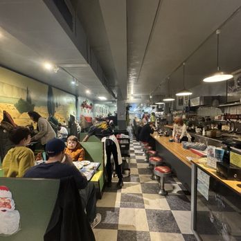 DeLuca's Diner - Breakfast & Brunch Near Me - Pittsburgh, Pennsylvania